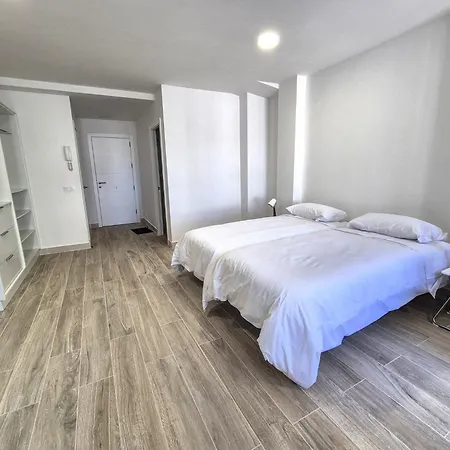 Apartment In Palmas Near Playa De Canteras *